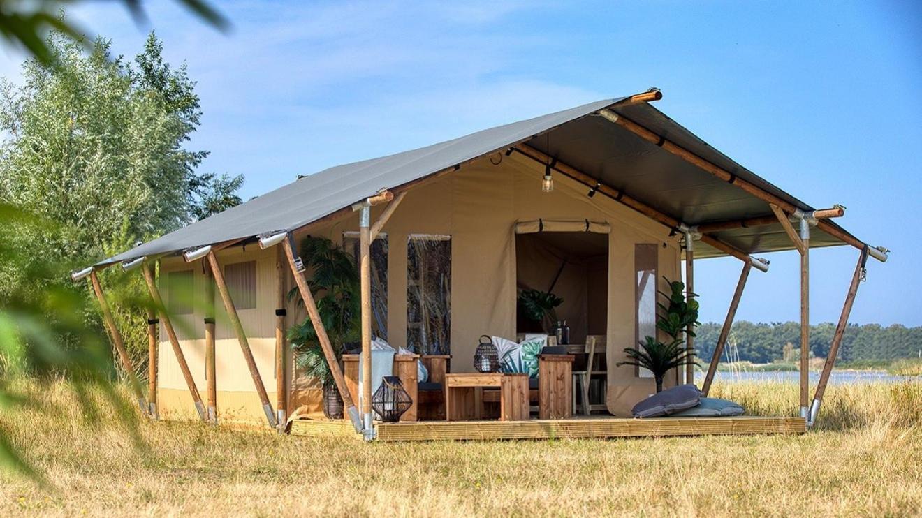Camping Paradis Le Moulin Des Oies Belz Exterior photo